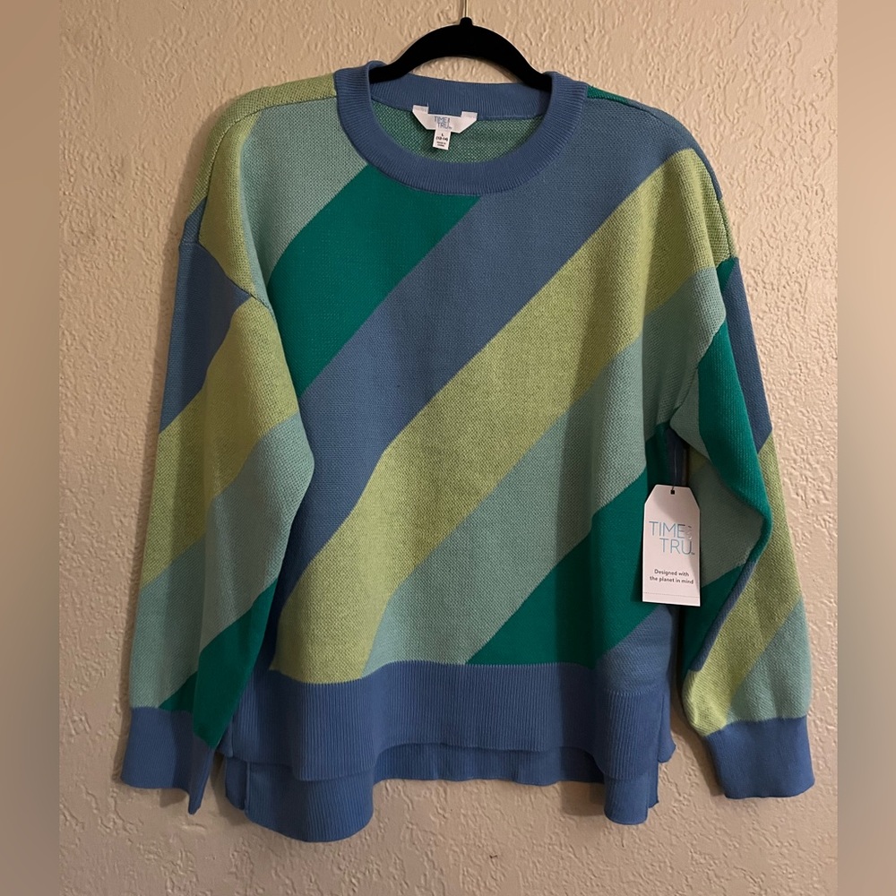 Cute Women Sweater !!!